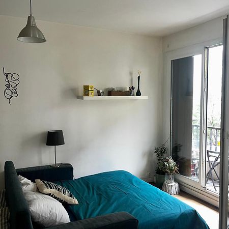 Appartement Lumineux Au Coeur De Париж Екстериор снимка